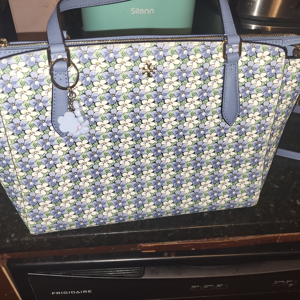 Tory burch bag